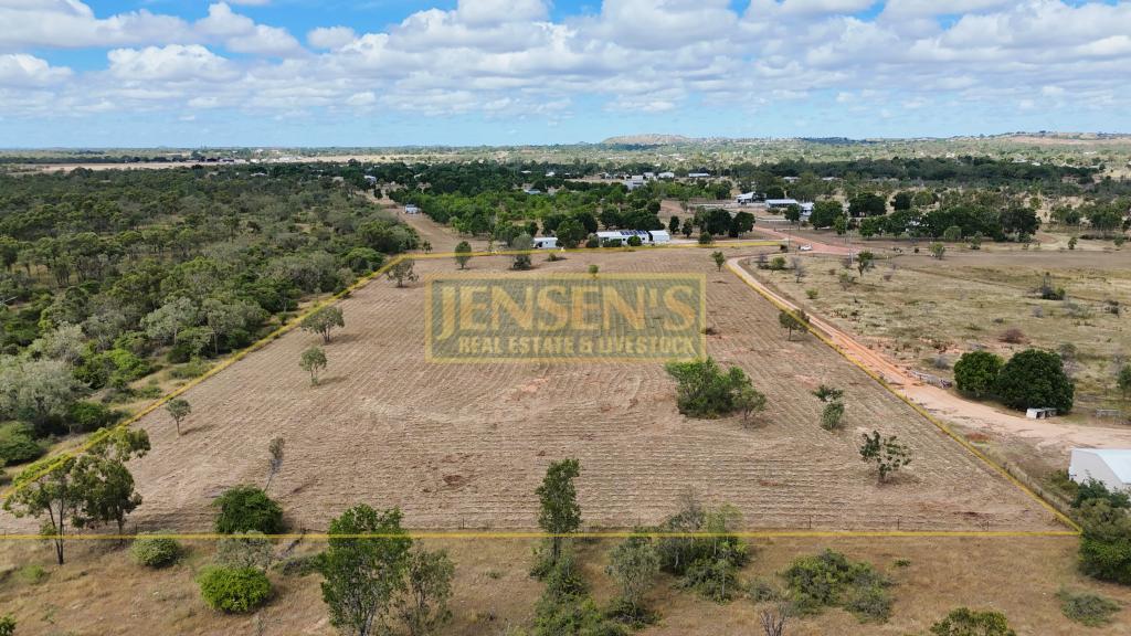 58 Mahogany Cl, Breddan, QLD 4820