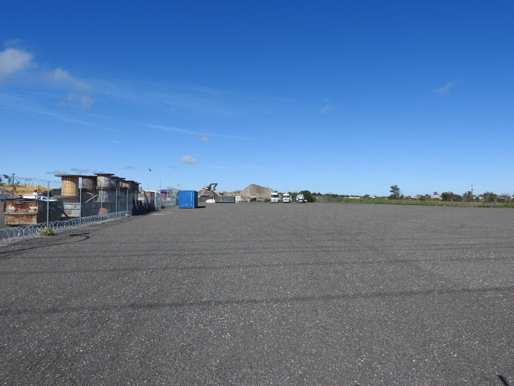 135 Pederick Rd, Neerabup, WA 6031