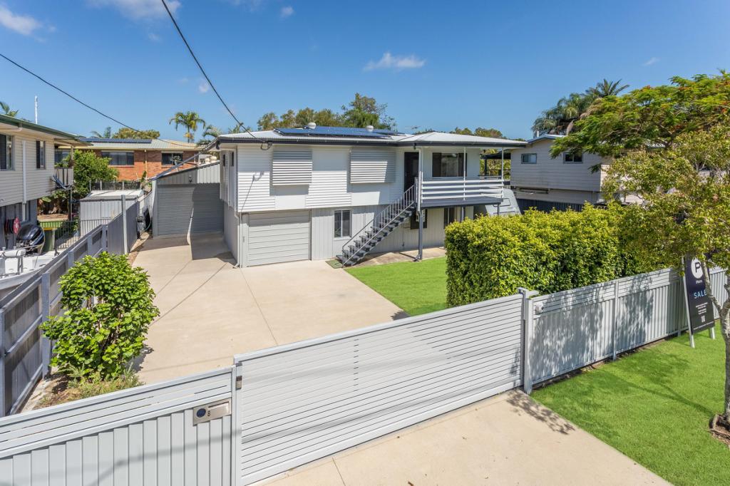 8 Wendy Cres, Clontarf, QLD 4019