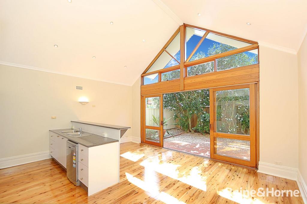 28 Juliett St, Enmore, NSW 2042