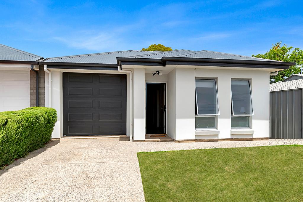 11 Quebec Dr, Modbury Heights, SA 5092