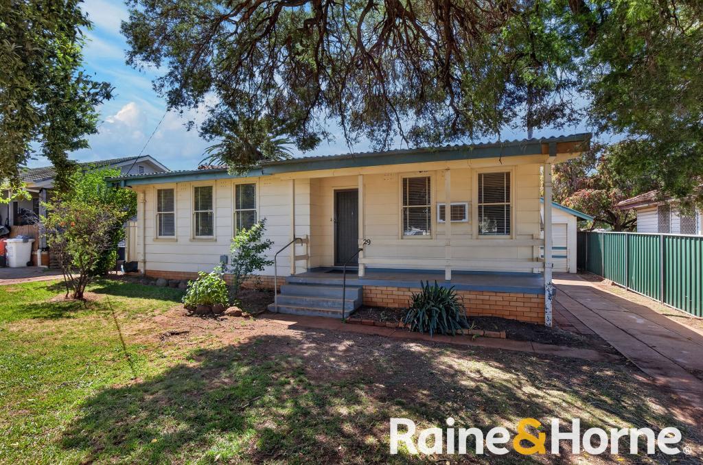 29 Yulong St, Dubbo, NSW 2830