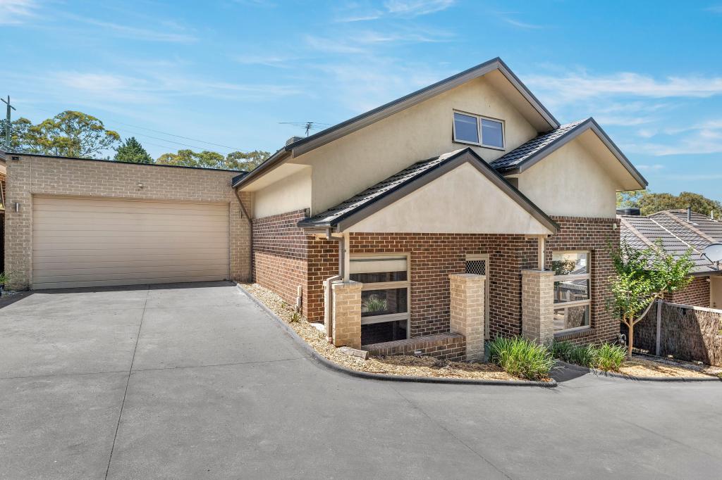 2/121 SACKVILLE ST, MONTMORENCY, VIC 3094