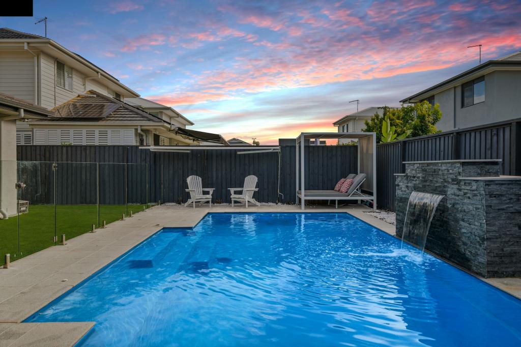 104 Quay Cct, Newport, QLD 4020