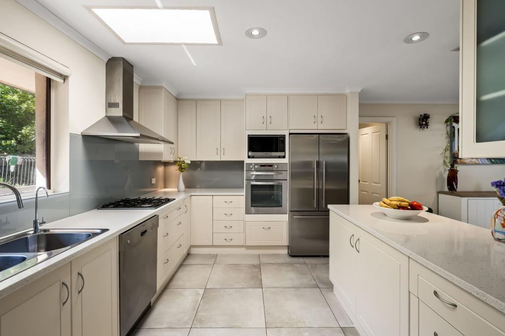 9 Crane Ave, Coromandel Valley, SA 5051