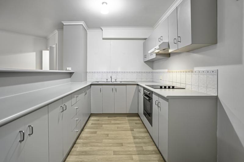 D05/17 Eden St, Adelaide, SA 5000