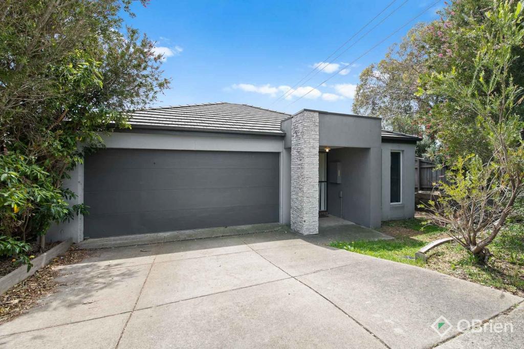 45 CENTRAL AVE, PAKENHAM, VIC 3810