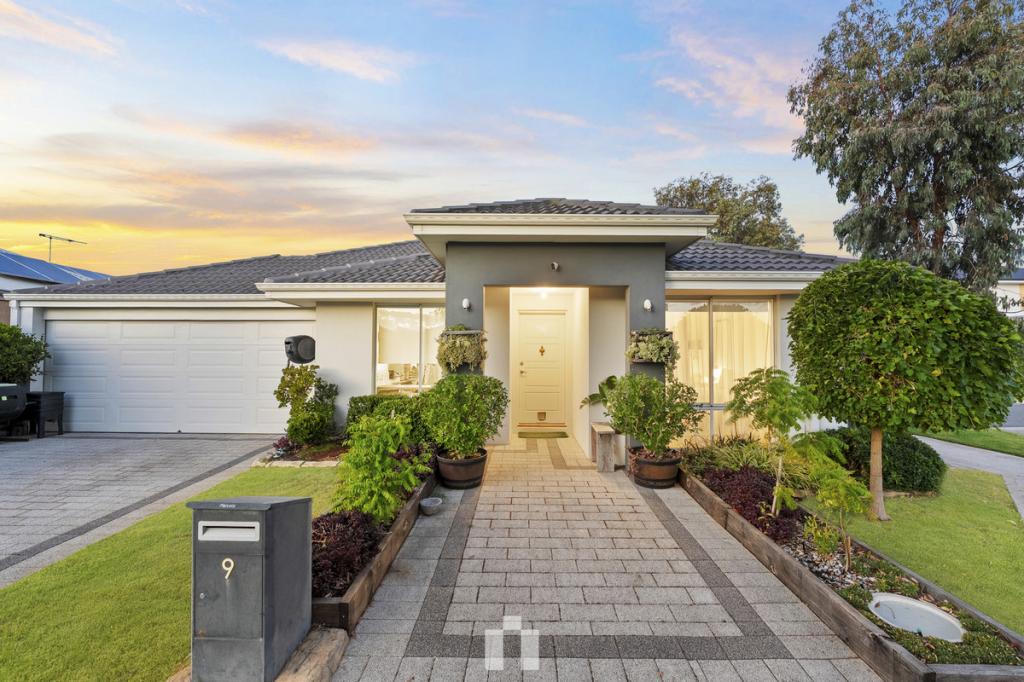 9 Topaz Way, Treeby, WA 6164
