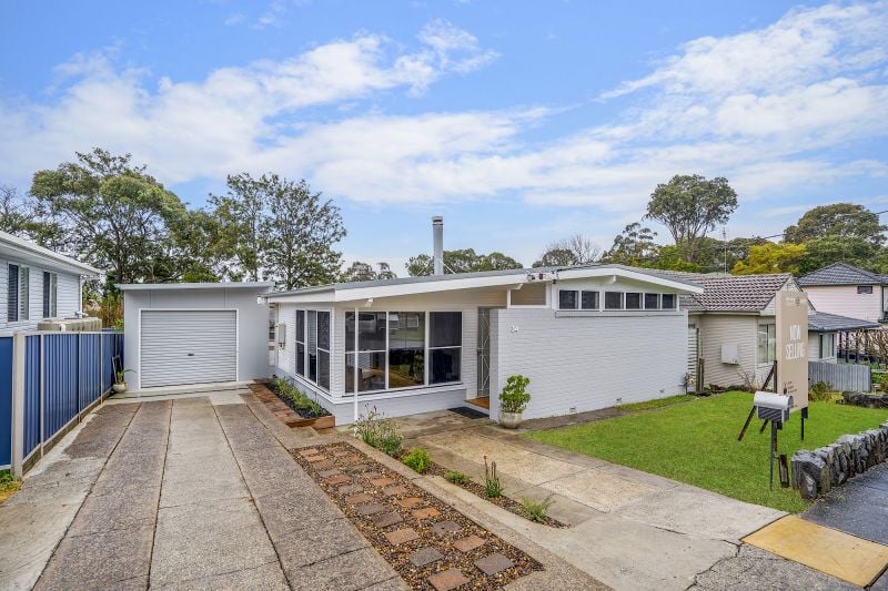 34 Leonora Pde, Waratah West, NSW 2298