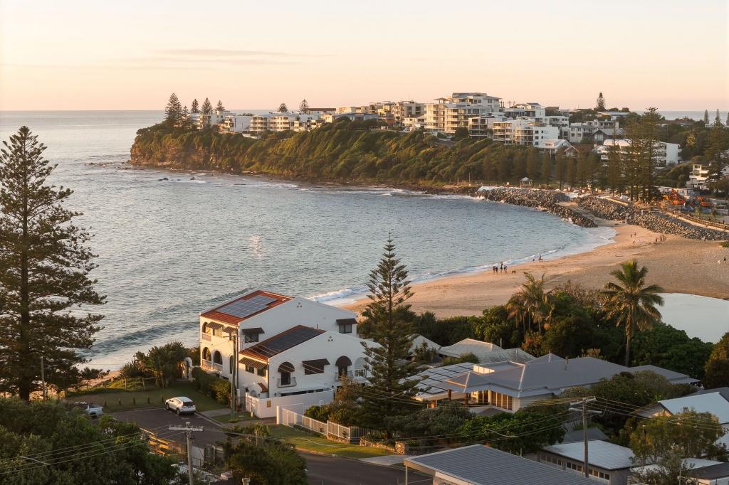 6 Cooroora St, Dicky Beach, QLD 4551