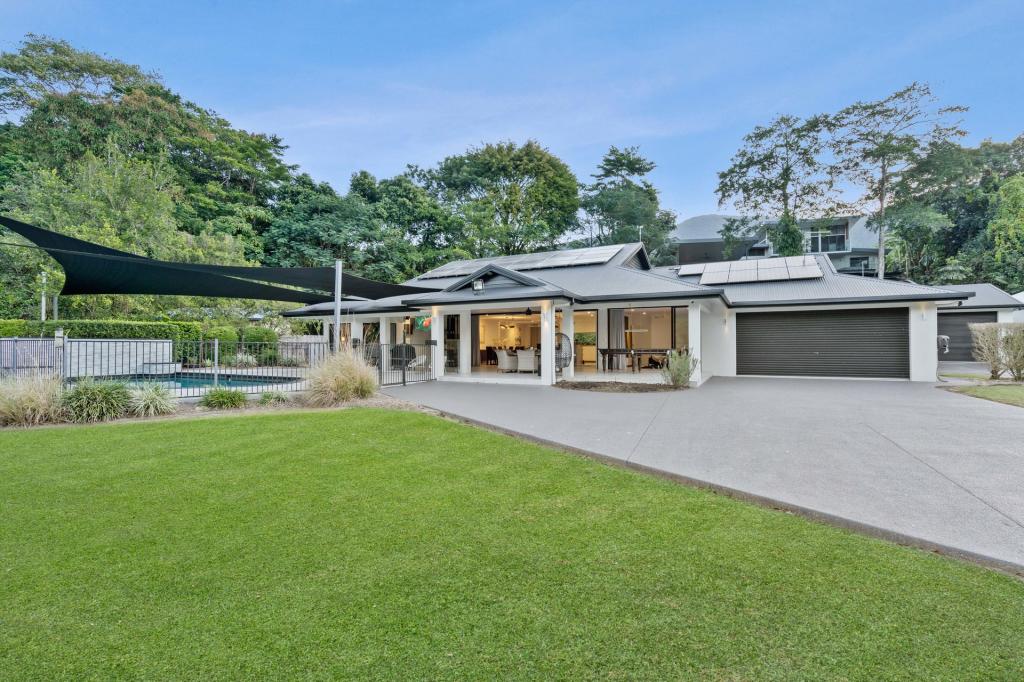 56-58 Rocks Rd, Redlynch, QLD 4870
