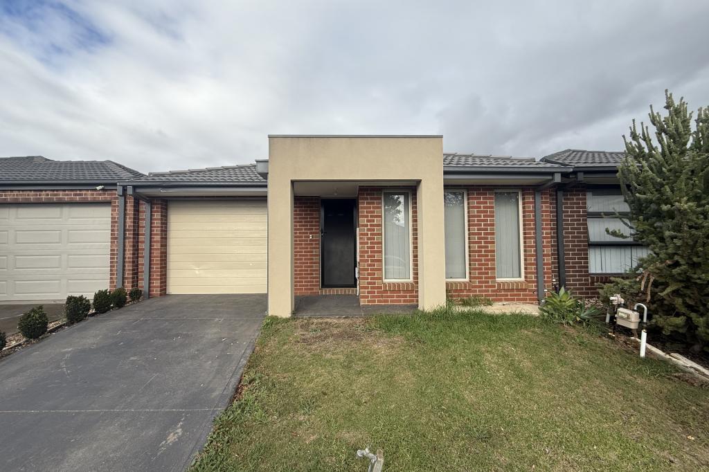5 Yellow Gum Way, Kurunjang, VIC 3337