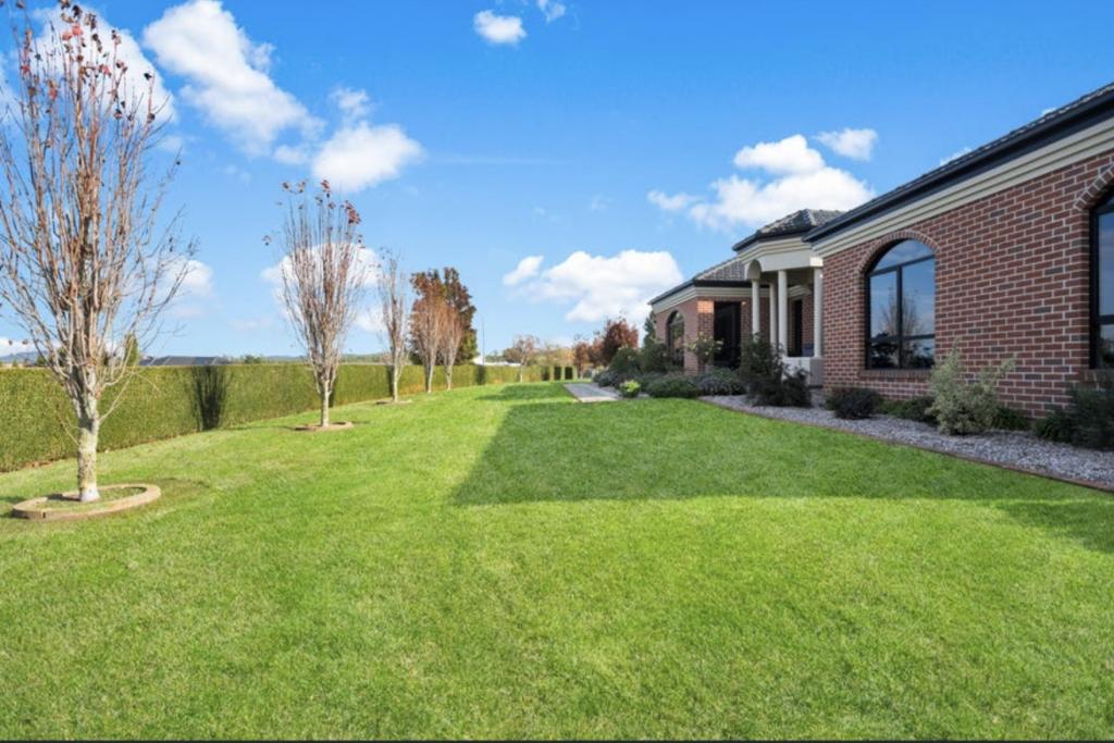 11 Skyline Ave, Grindelwald, TAS 7277