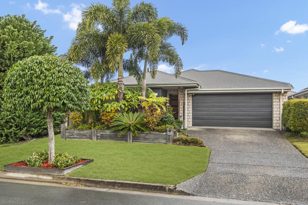 15 HOLLYOAK CRES, PIMPAMA, QLD 4209