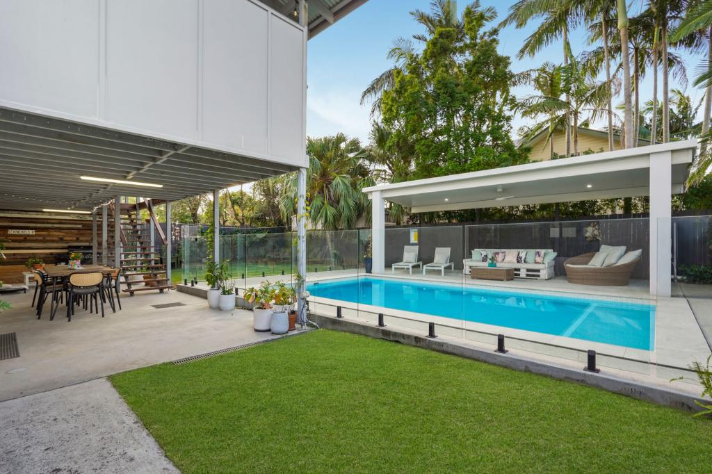 5 Kropp St, Biggera Waters, QLD 4216