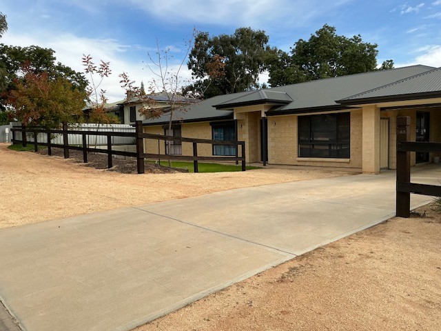 56A CORAL ST, LOXTON, SA 5333