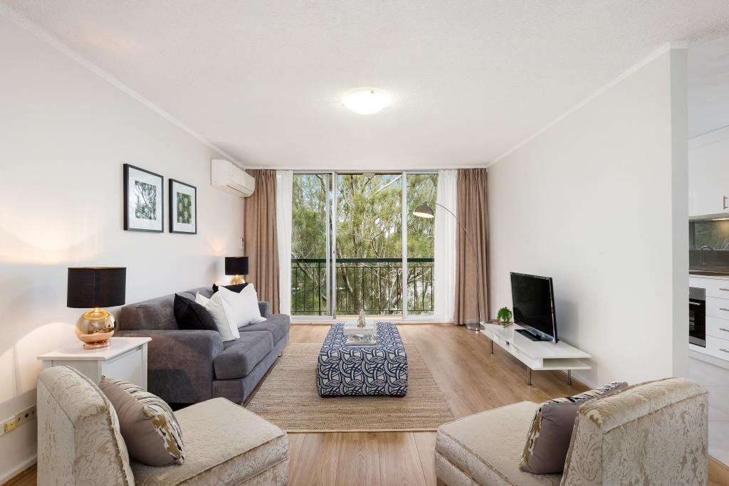 20/300c Burns Bay Rd, Lane Cove, NSW 2066