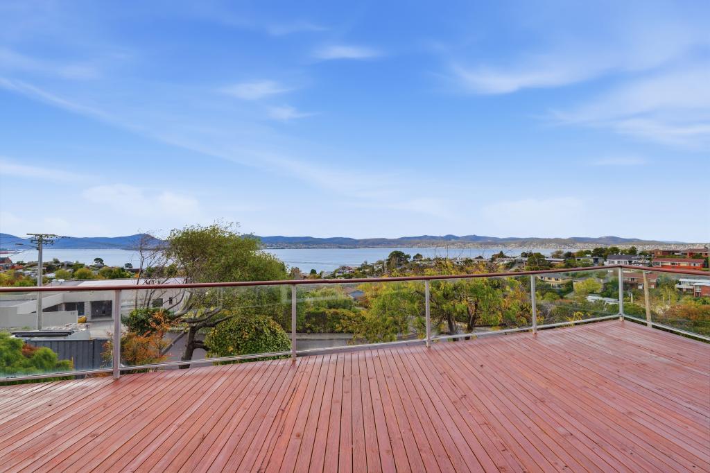 34 Coolabah Rd, Sandy Bay, TAS 7005