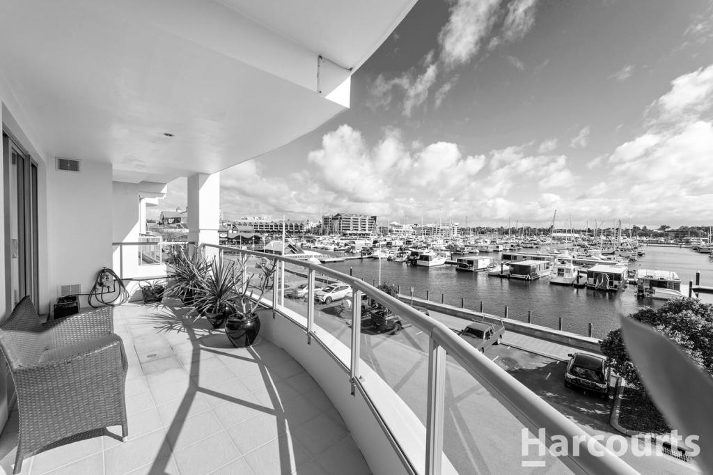 16/1 Breakwater Pde, Mandurah, WA 6210