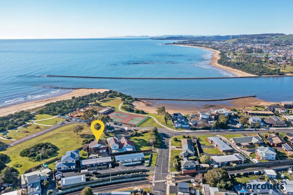 2a Moore St, West Ulverstone, TAS 7315
