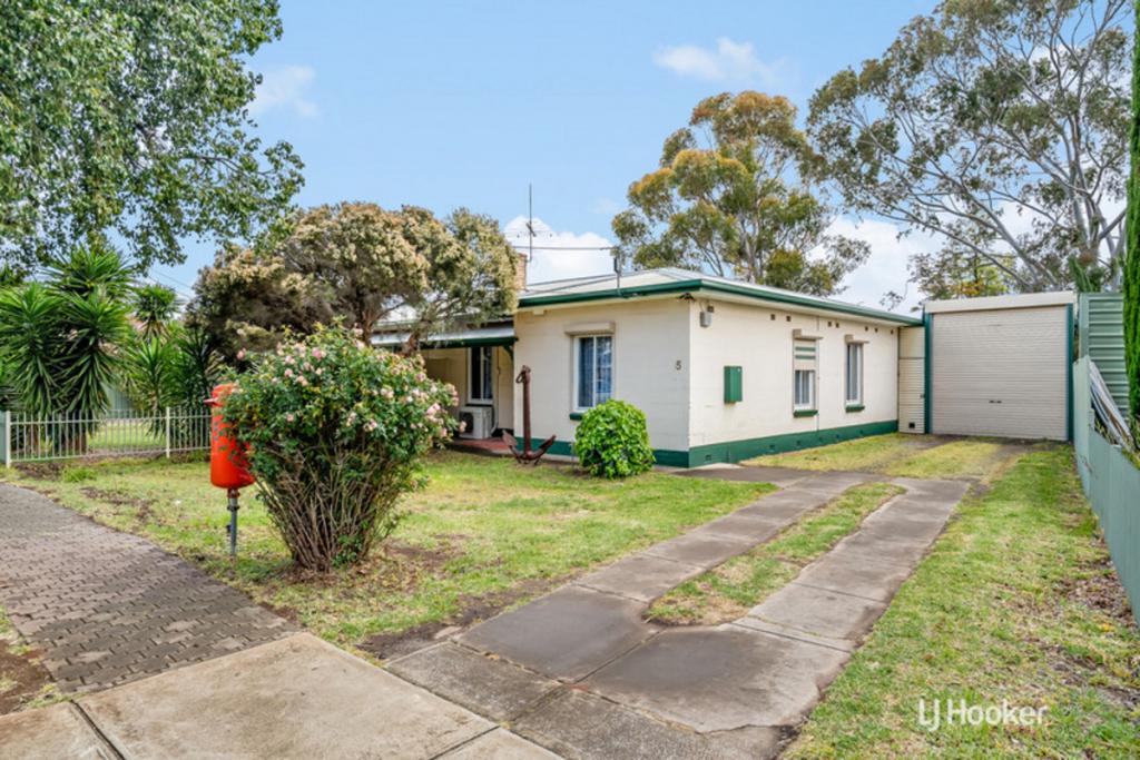 5 Charton St, Salisbury North, SA 5108