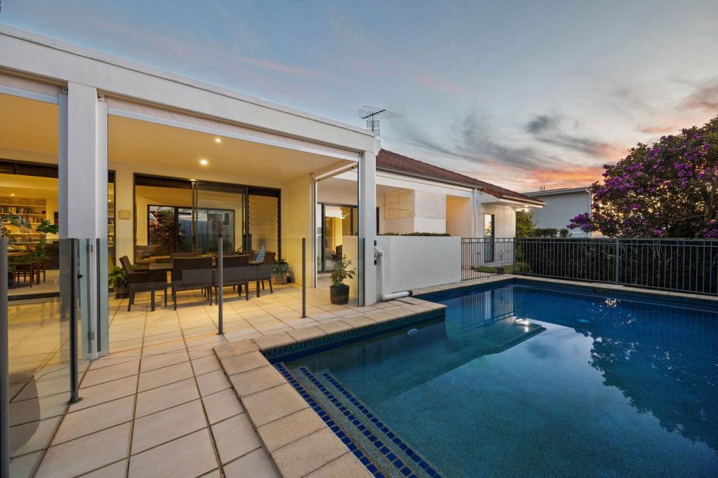 7 MILLGROVE PL, BUDERIM, QLD 4556