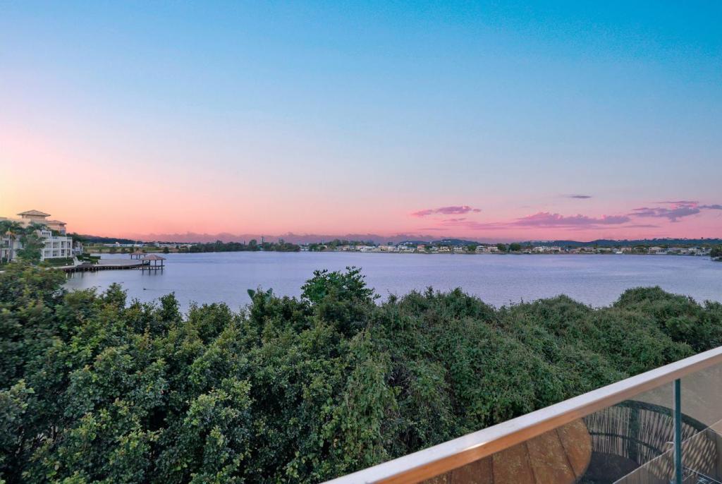 1/19 Watts Dr, Varsity Lakes, QLD 4227