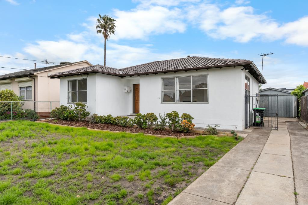 22 WESTMERE CRES, COOLAROO, VIC 3048