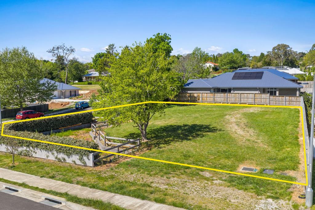 15 Wembley Rd, Moss Vale, NSW 2577