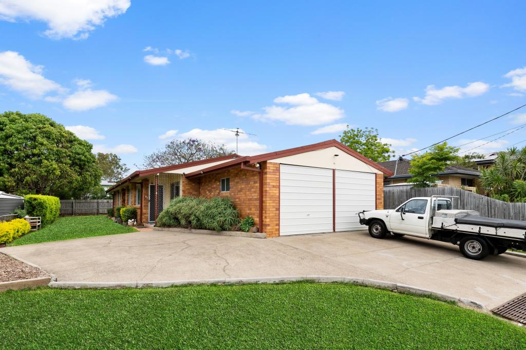 16 Patricia St, Strathpine, QLD 4500