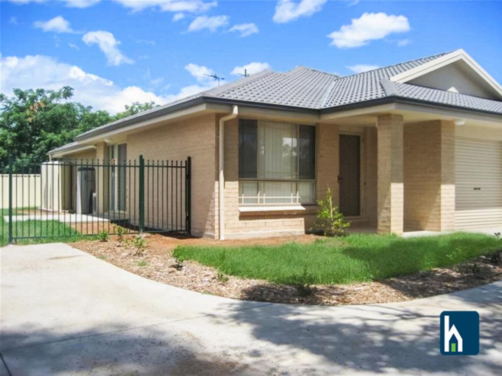 3/51A HUNTER ST, GUNNEDAH, NSW 2380