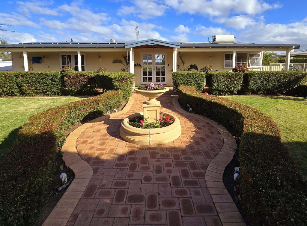 41 Duff St, Merredin, WA 6415