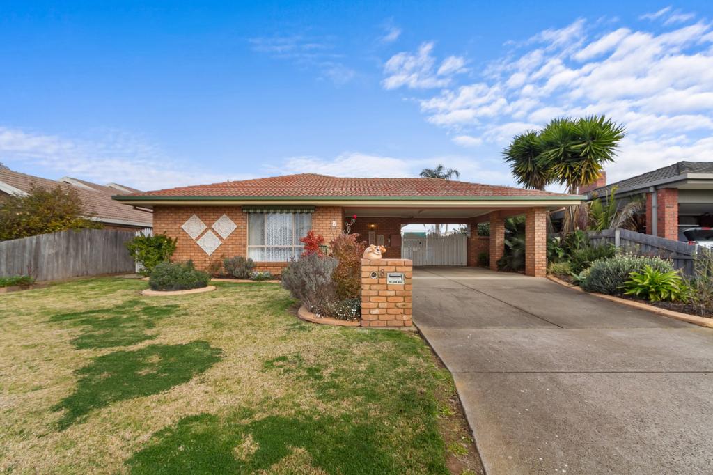 8 Alison Ct, Sale, VIC 3850