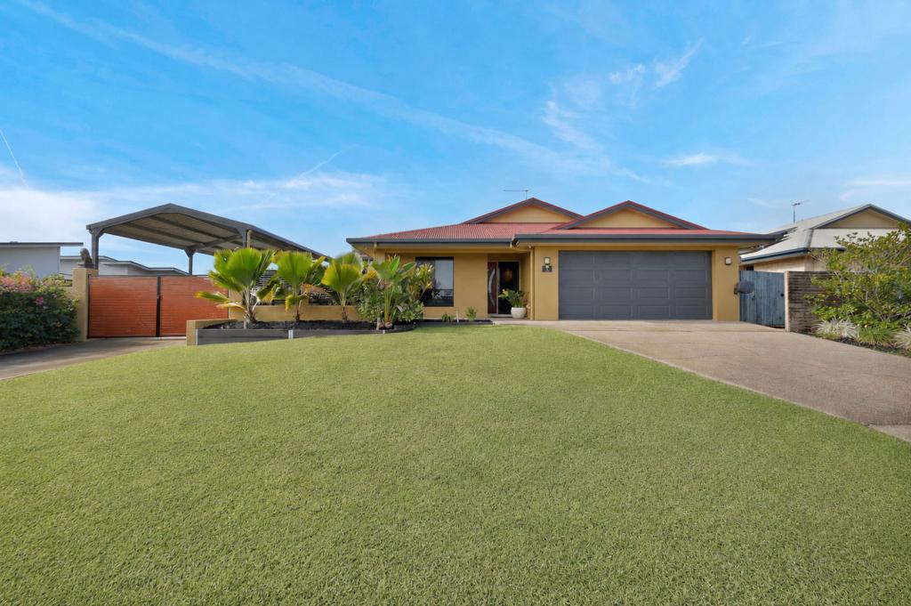 27 Reef Dr, Sarina, QLD 4737