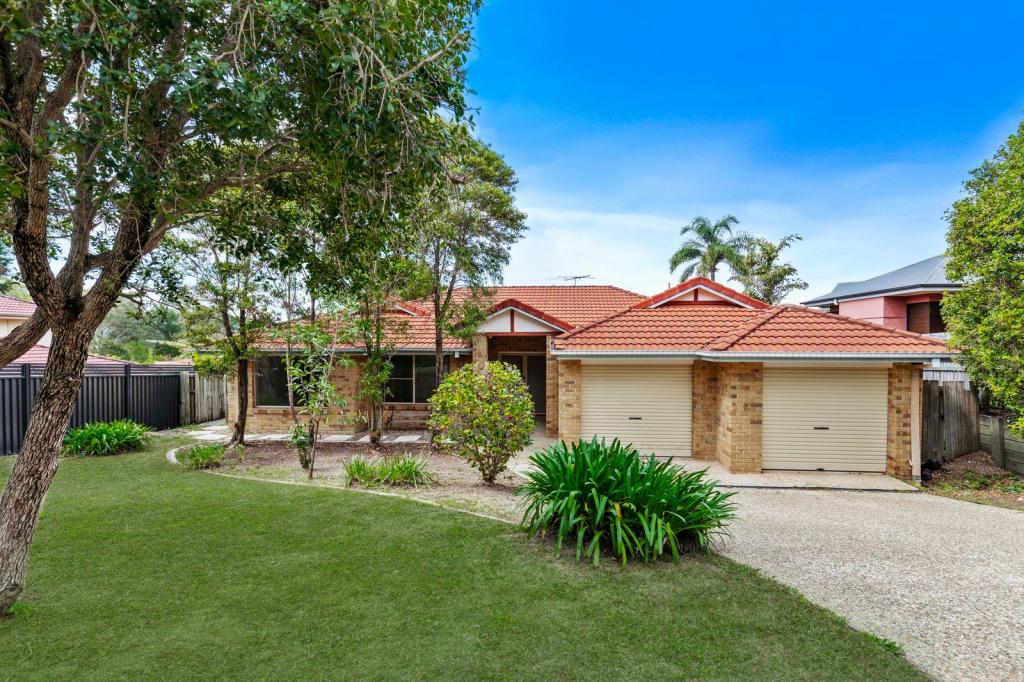 8 Wattle Cl, Bridgeman Downs, QLD 4035