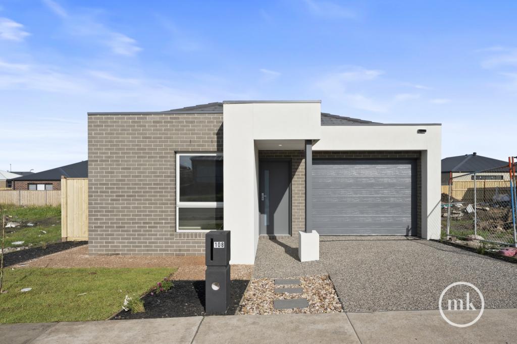 108 Mauro Bvd, Woodstock, VIC 3751