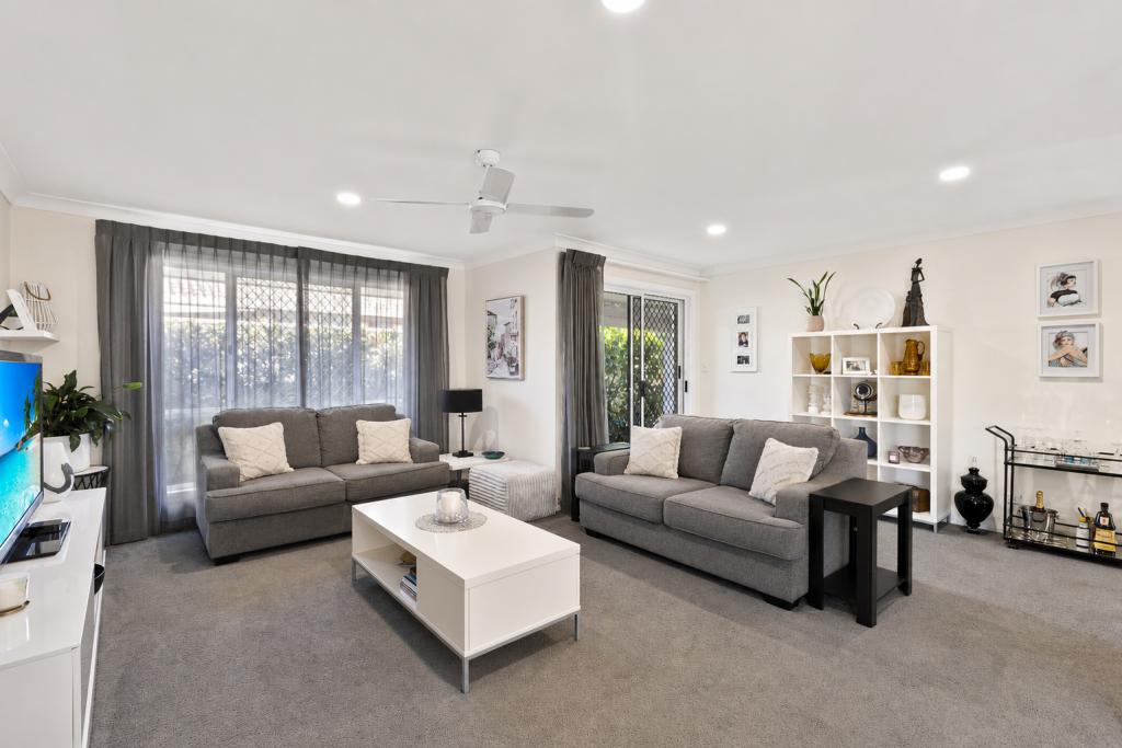 5 Balmoral Walk (Wanda Court), Banora Point, NSW 2486