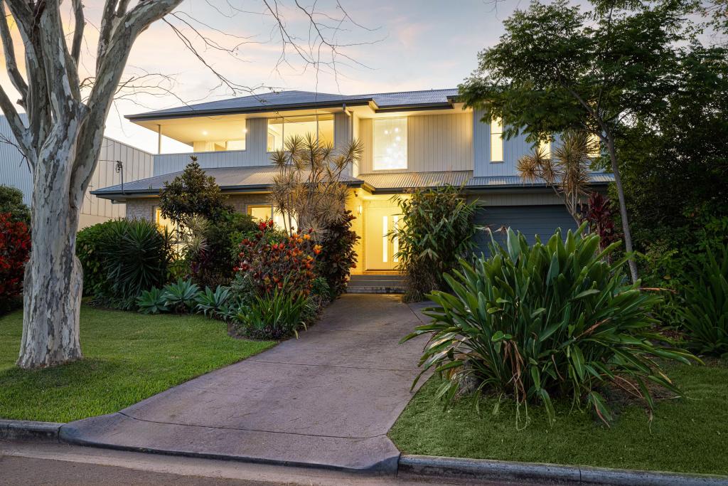 16 Bairnsdale St E, Buderim, QLD 4556