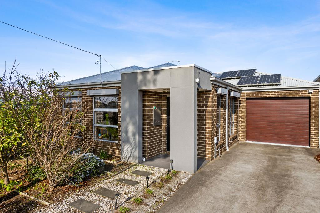 2a Alkoomi Ave, Hamlyn Heights, VIC 3215