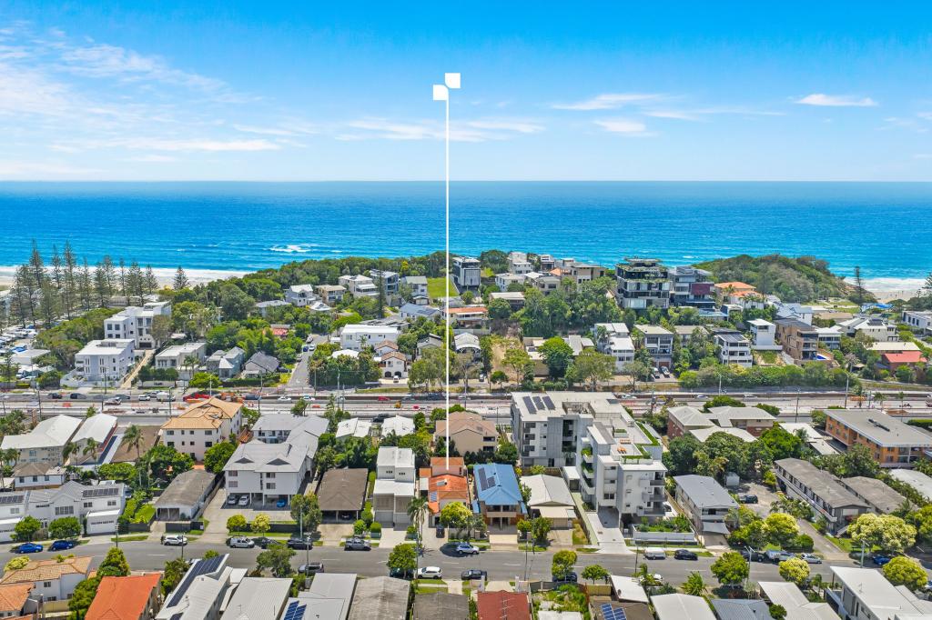 2/61 Sunshine Pde, Miami, QLD 4220
