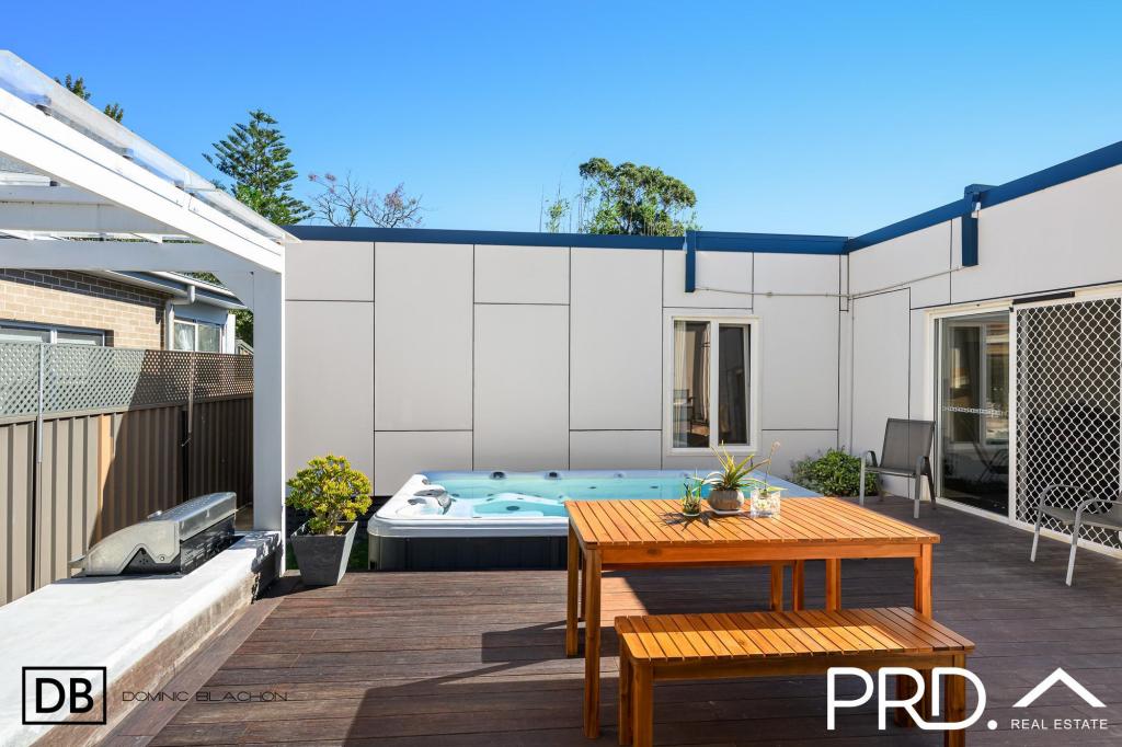 22 Harcourt Ave, East Hills, NSW 2213
