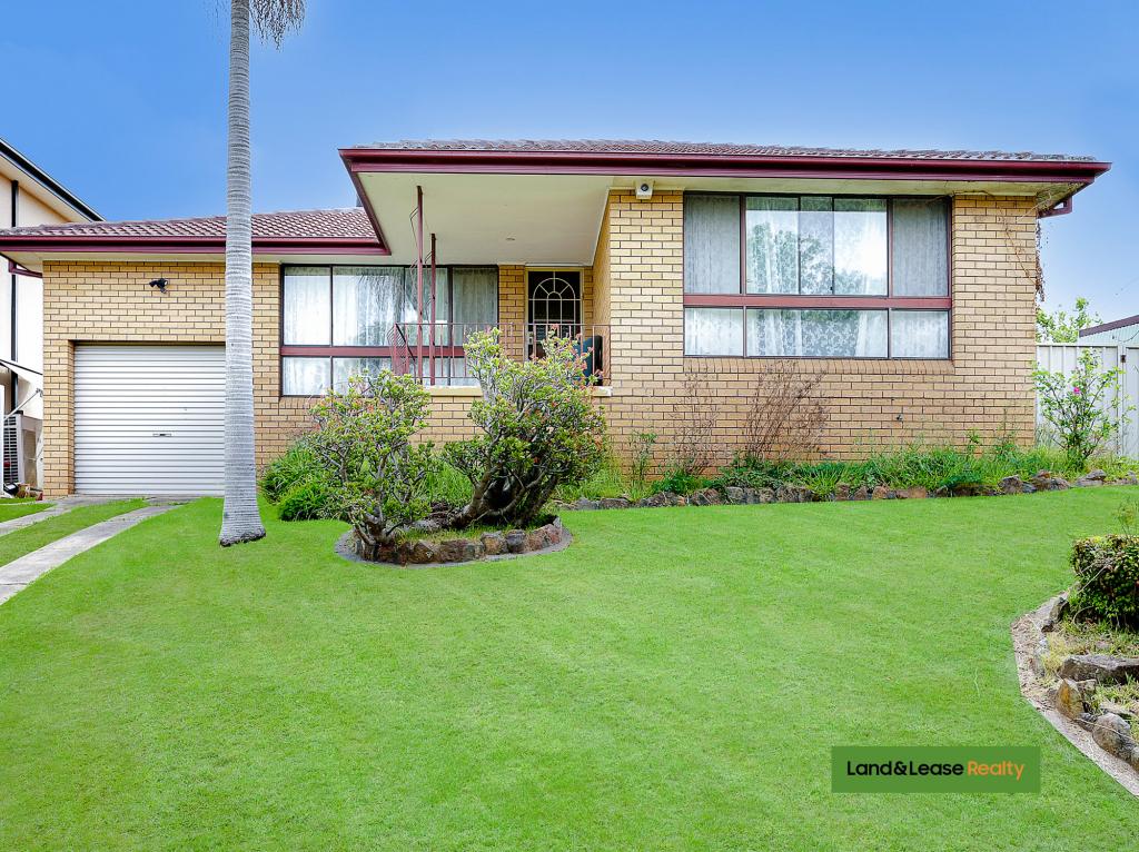 3 Goroka St, Glenfield, NSW 2167