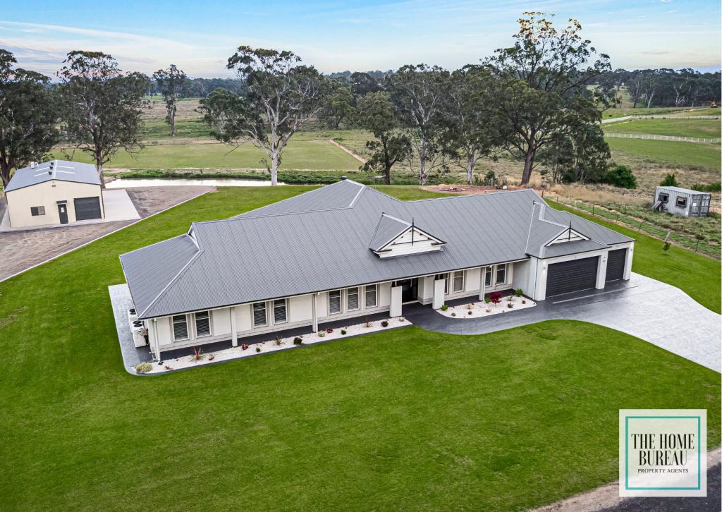 882 Richmond Rd, Berkshire Park, NSW 2765