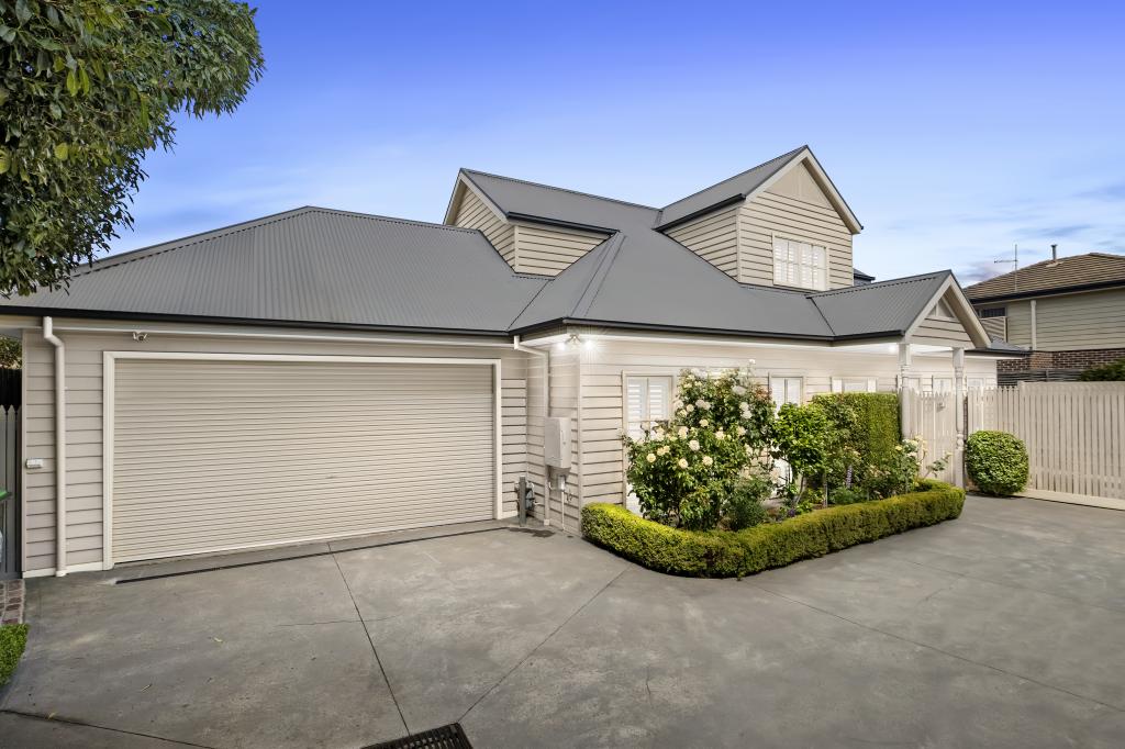 2/5 Tulip Cres, Boronia, VIC 3155