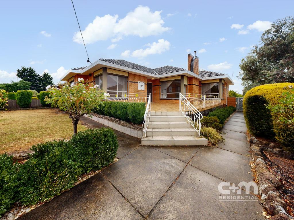 238 WEST ST, GLENROY, VIC 3046