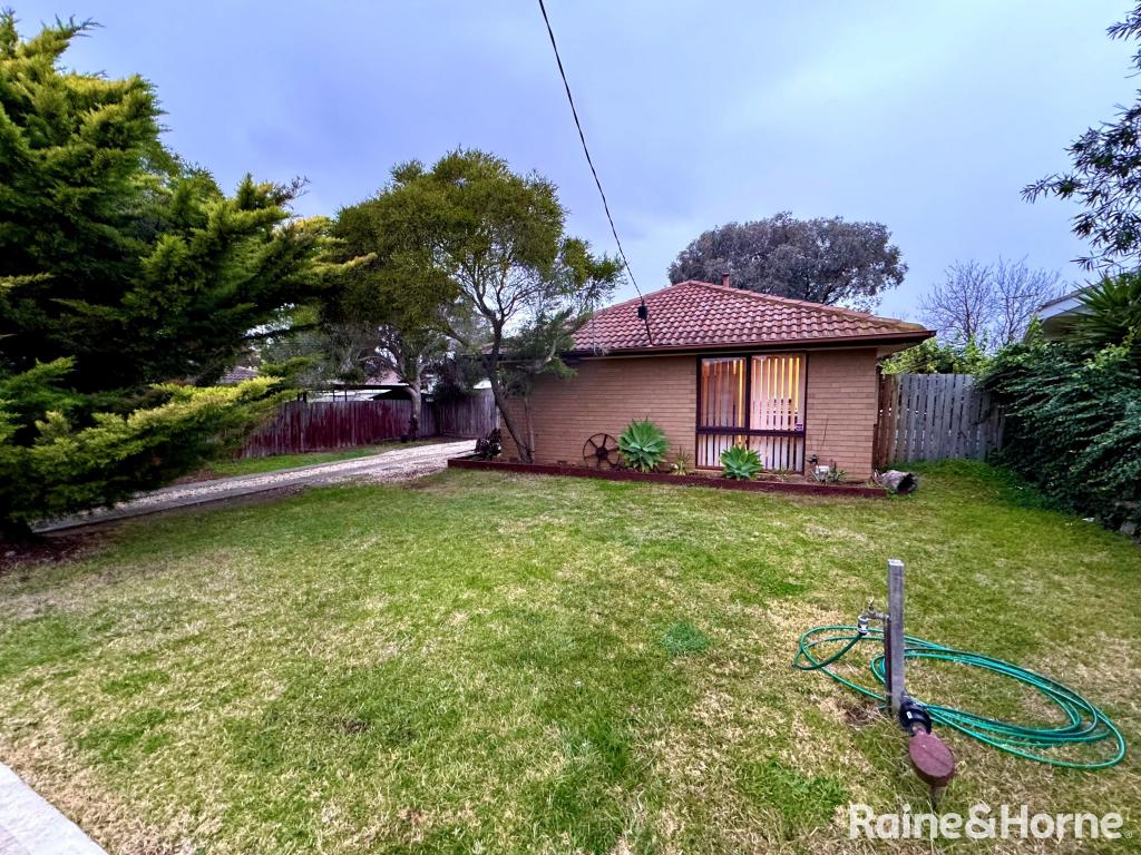 1 Essex Dr, Melton, VIC 3337