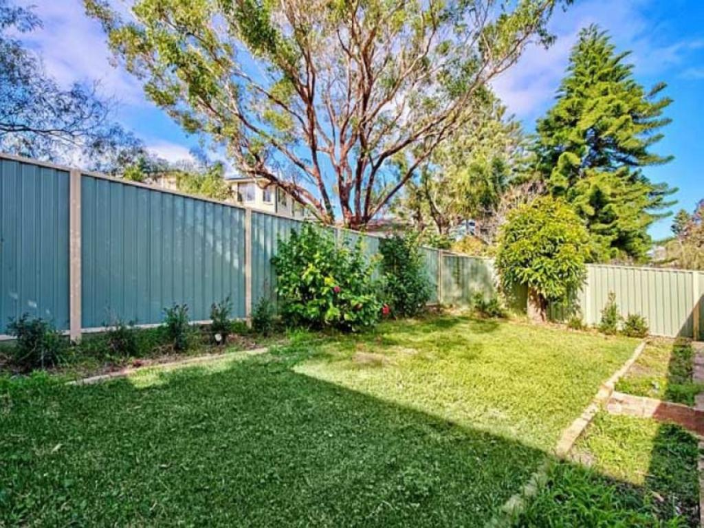 4 Soldiers Point Dr, Norah Head, NSW 2263