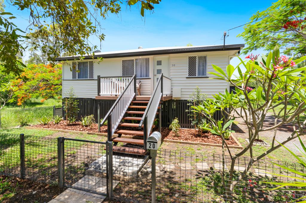 20 HALLETT ST, BERSERKER, QLD 4701