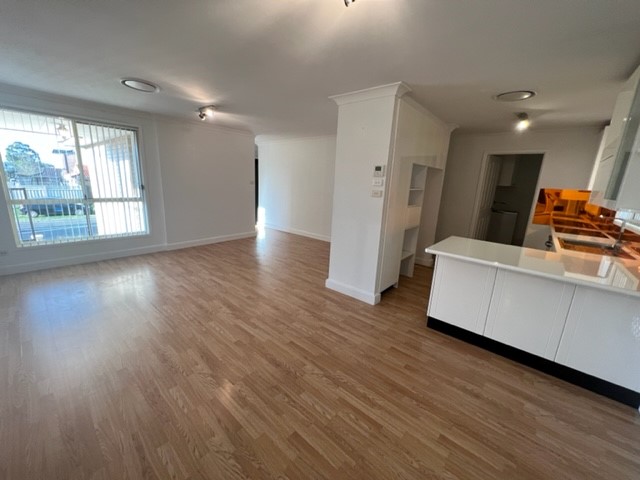 1 Plukavec Cct, Prestons, NSW 2170