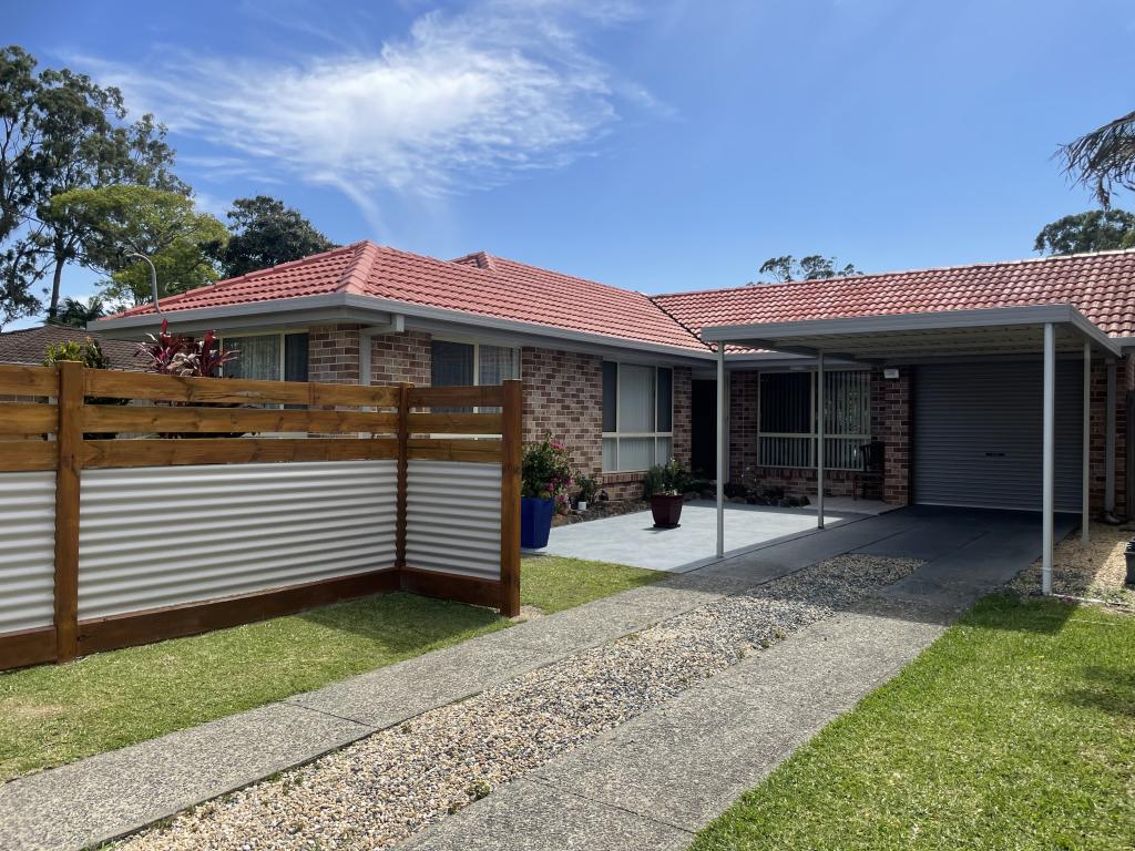 4 Beacon Cres, Emerald Beach, NSW 2456